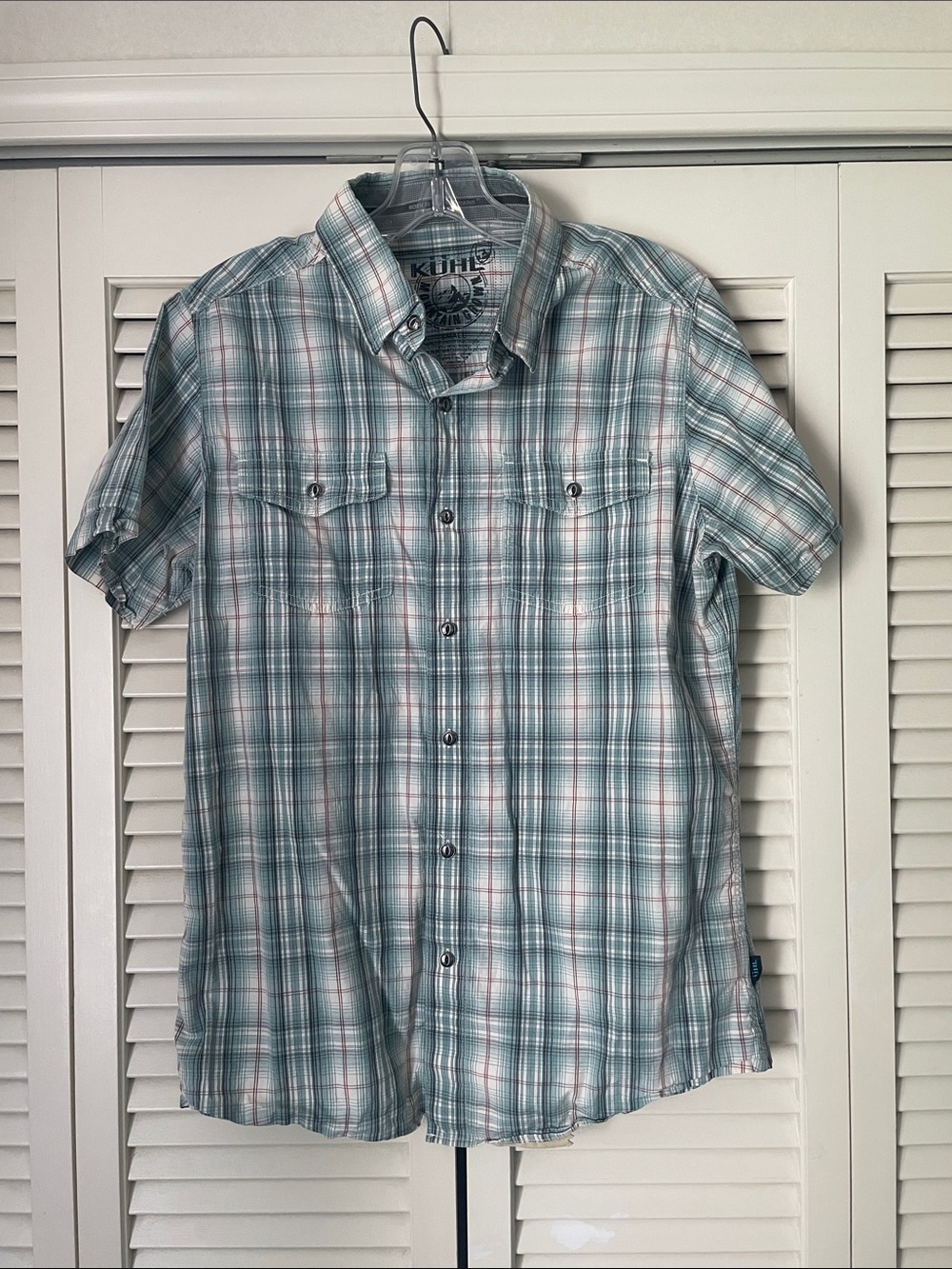 Kuhl Men's Aqua / Cream Plaid Short-Sleeve Button-Down Shirt Sz S